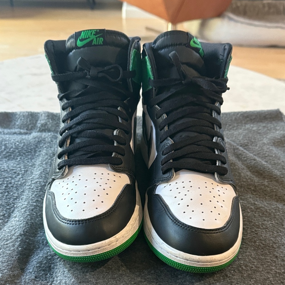 Air Jordan 1 High Men’s Size 12 Celtic Green Sneakers